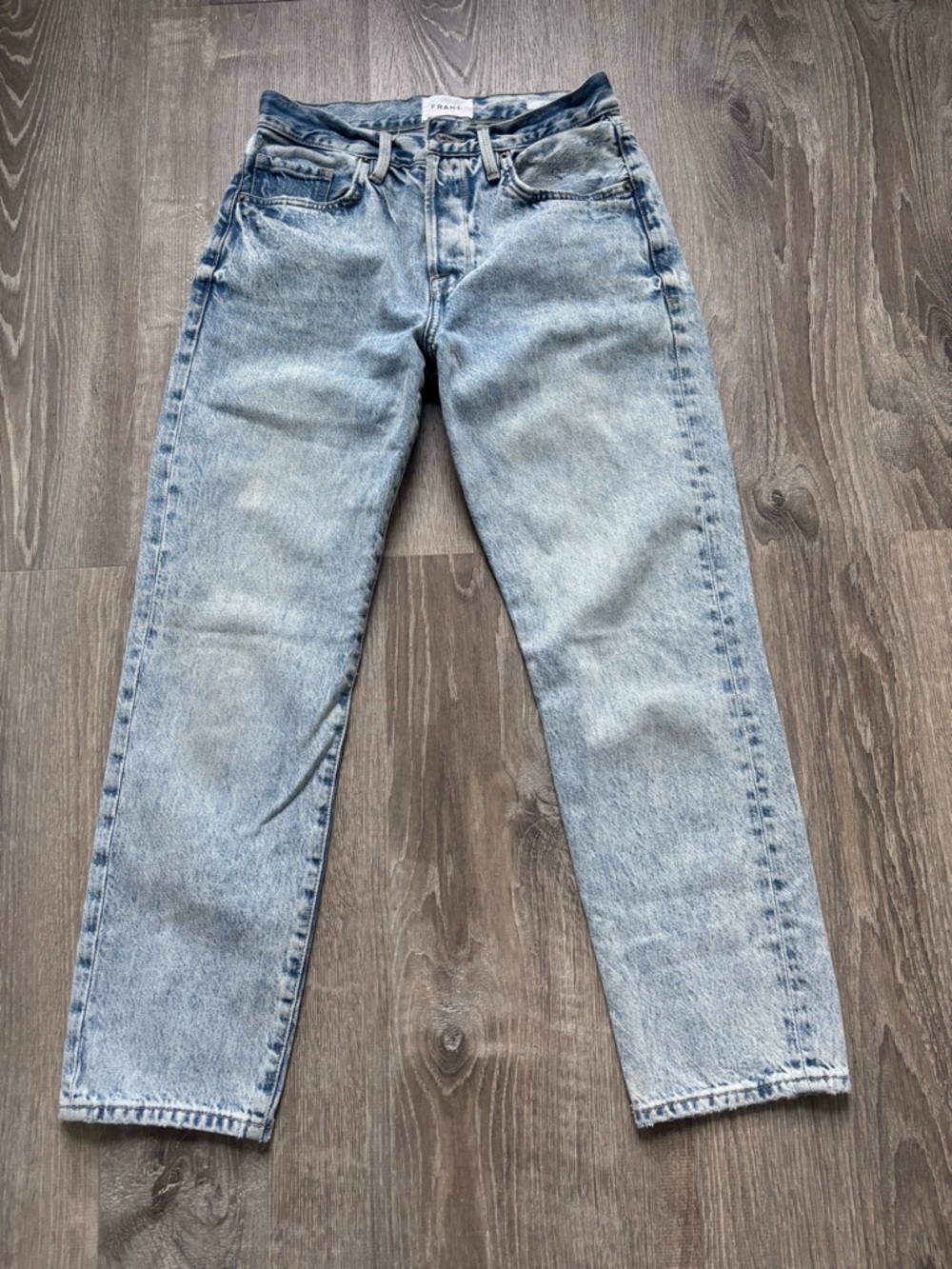 Frame Women’s  Light Wash Straight Jeans size 26